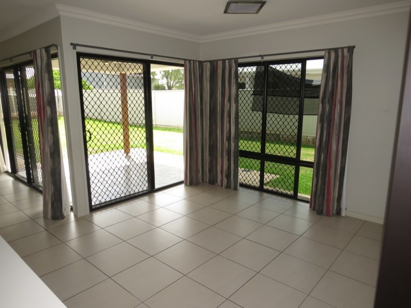30 Brokenwood Street, Emerald QLD 4720