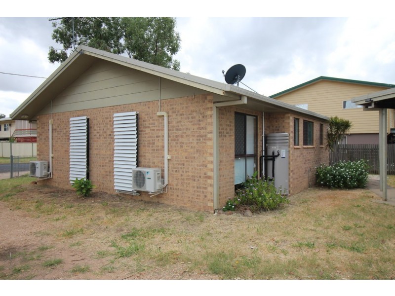 14 Alamein Drive, Emerald QLD 4720