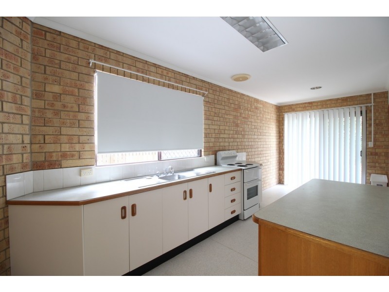 14 Alamein Drive, Emerald QLD 4720