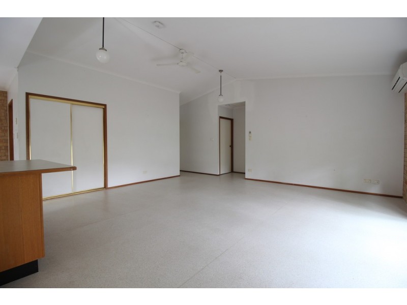 14 Alamein Drive, Emerald QLD 4720