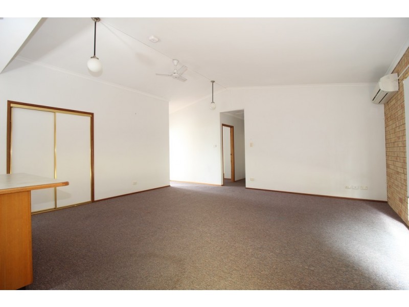 14 Alamein Drive, Emerald QLD 4720