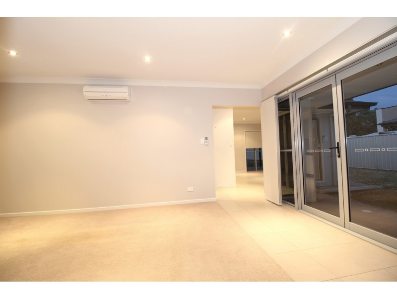 35 Newman Drive, Emerald QLD 4720