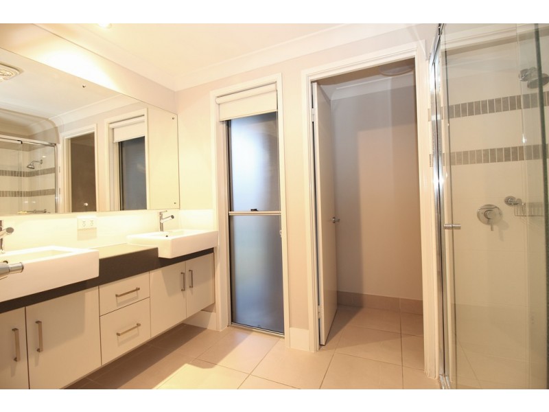 35 Newman Drive, Emerald QLD 4720