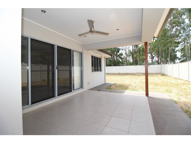 35 Newman Drive, Emerald QLD 4720