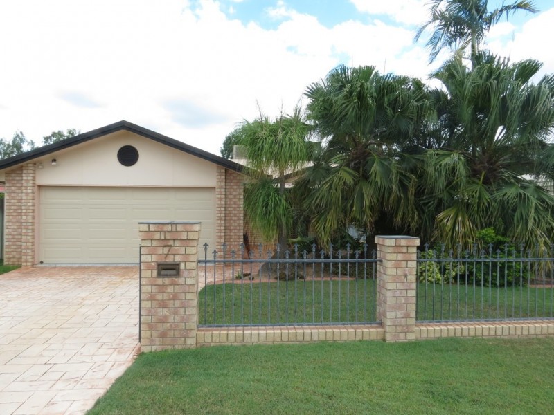 7 Staunton Street, Emerald QLD 4720