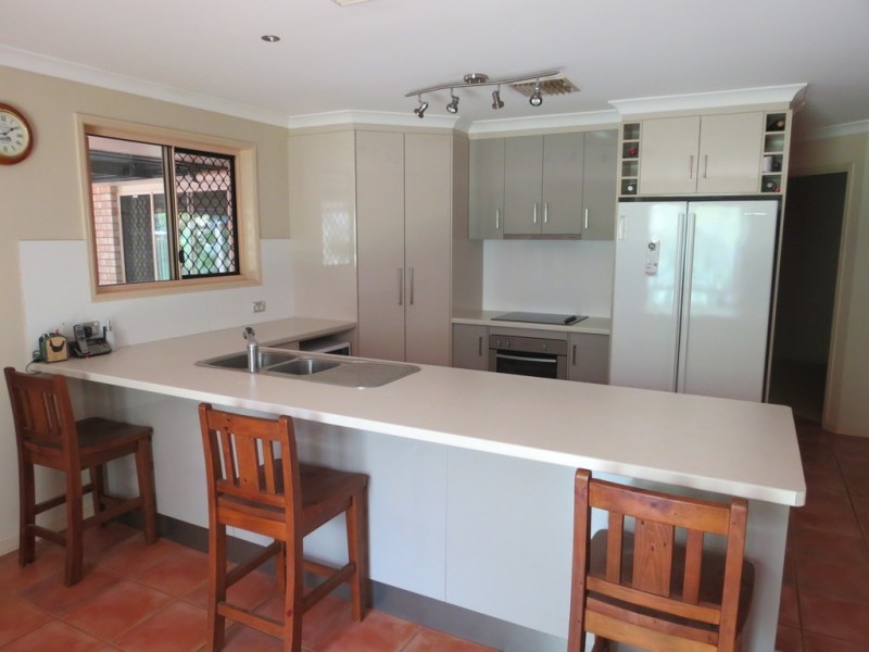 7 Staunton Street, Emerald QLD 4720