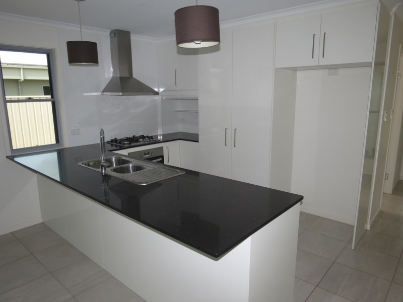 52 Kassidy Drive, Emerald QLD 4720