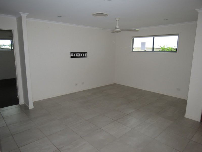 52 Kassidy Drive, Emerald QLD 4720
