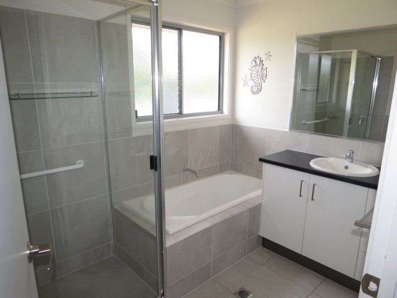 52 Kassidy Drive, Emerald QLD 4720