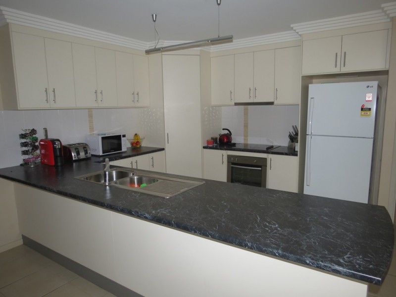18 Blue gums Drive, Emerald QLD 4720