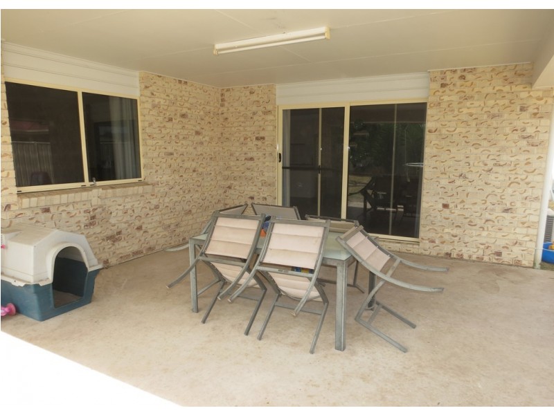 18 Blue gums Drive, Emerald QLD 4720