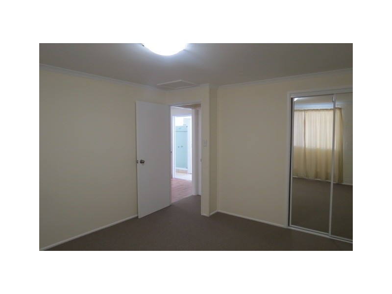 8/52 Harris Street, Emerald QLD 4720