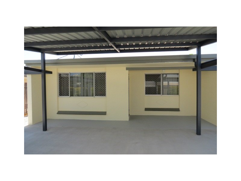 8/52 Harris Street, Emerald QLD 4720