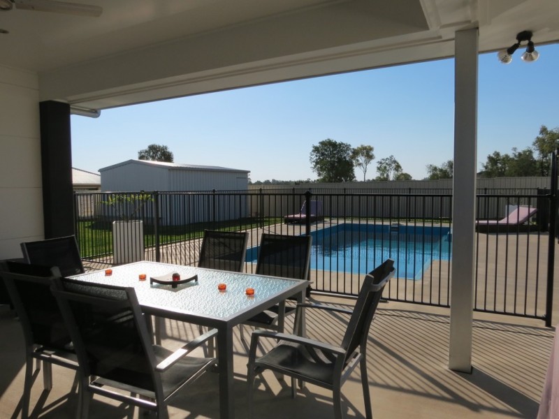 6 Stephan Street, Emerald QLD 4720