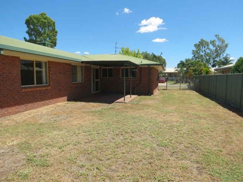 11 Statesman Drive, Emerald QLD 4720