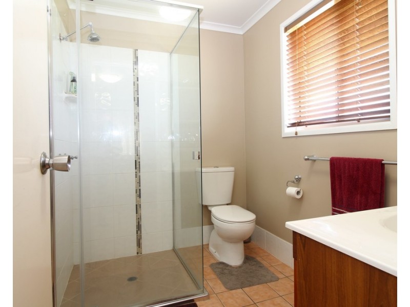 3 Hass Place, Emerald QLD 4720