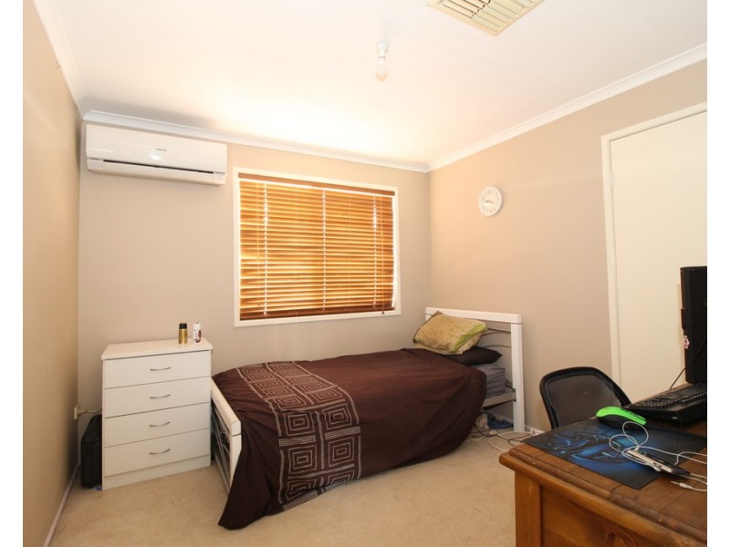 3 Hass Place, Emerald QLD 4720