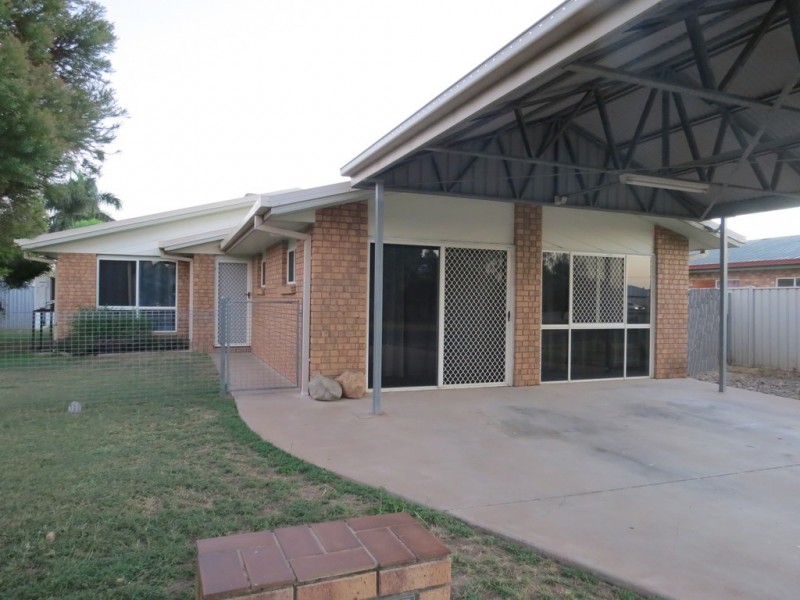 56 Bonython Drive, Emerald QLD 4720