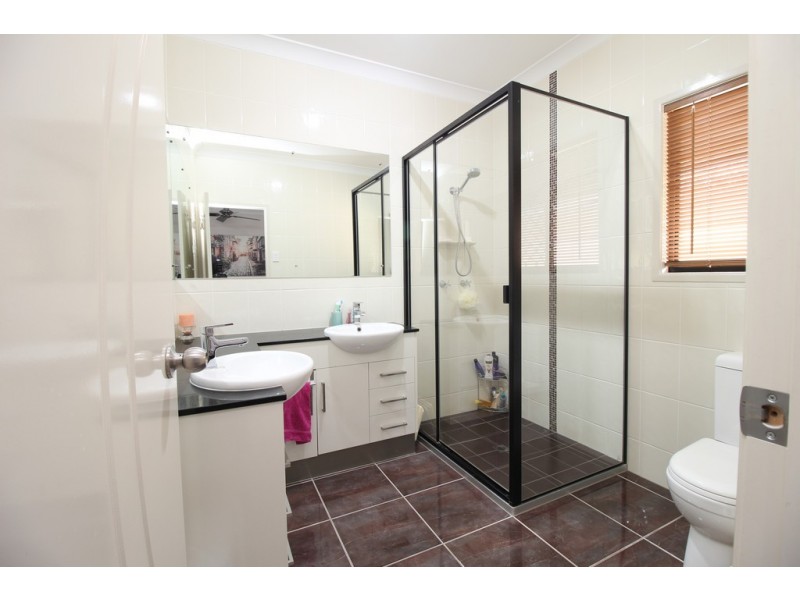 50 Kidd Street, Emerald QLD 4720