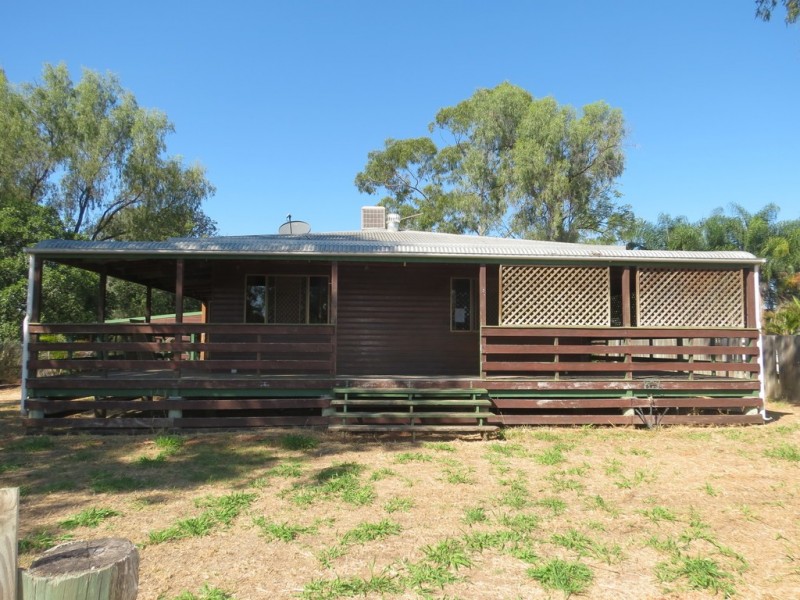 18 Morse Street, Emerald QLD 4720
