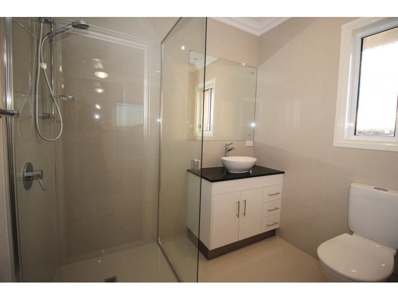 1 Longford Street, Emerald QLD 4720