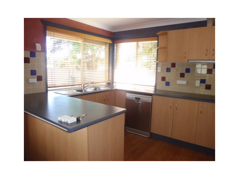 49 Gray Street, Emerald QLD 4720