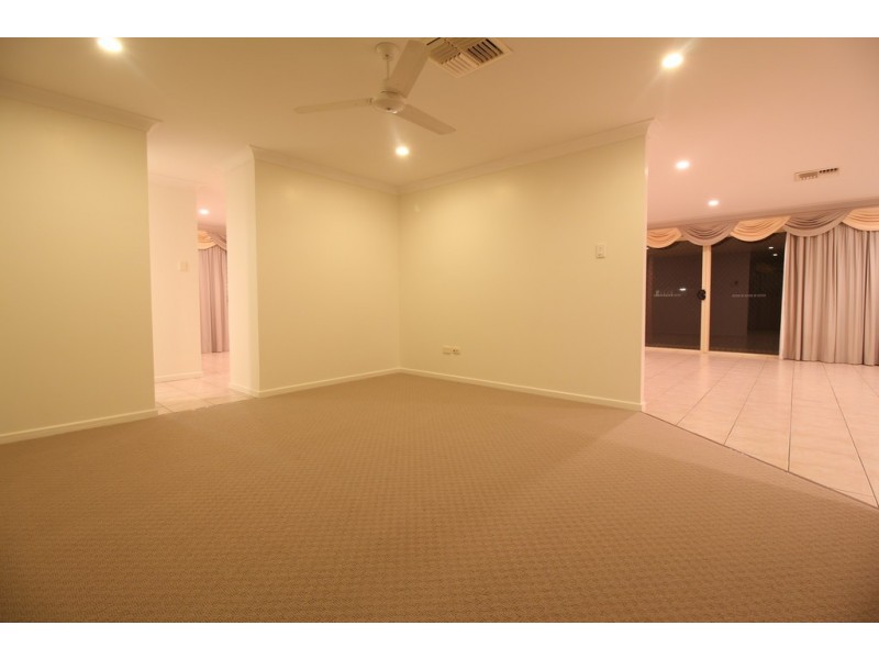 12 Haswell Street, Emerald QLD 4720