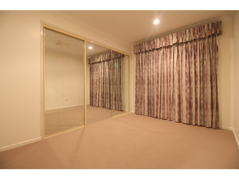 12 Haswell Street, Emerald QLD 4720