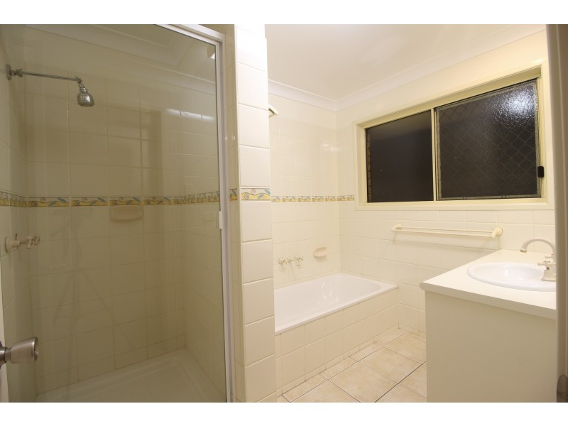 12 Haswell Street, Emerald QLD 4720
