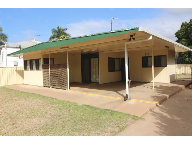 29 Retro Street, Emerald QLD 4720