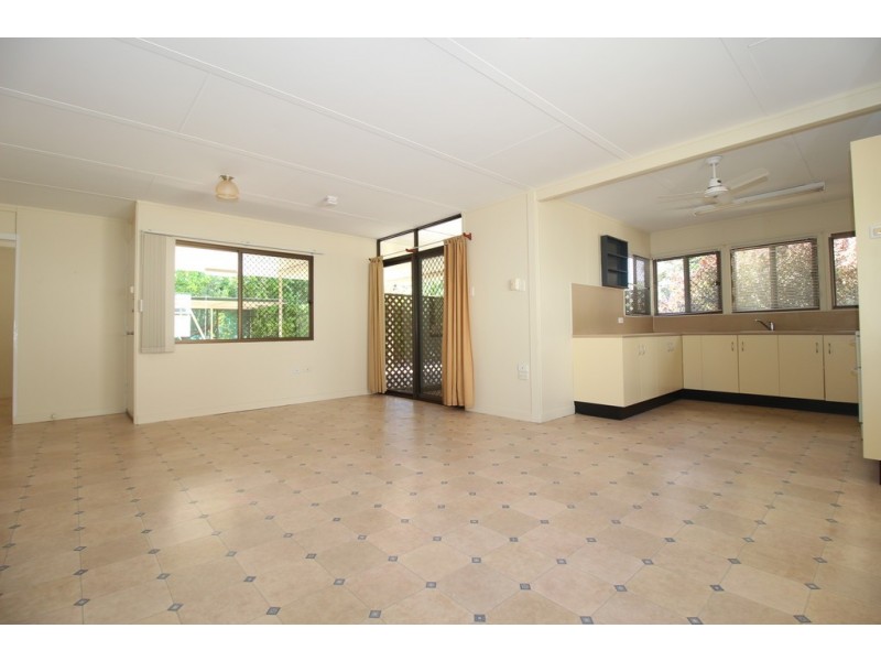 29 Retro Street, Emerald QLD 4720