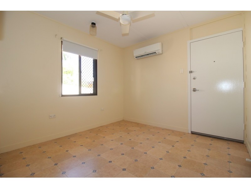 29 Retro Street, Emerald QLD 4720