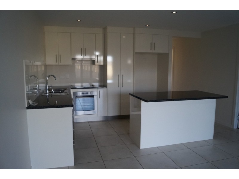 13A Scenic Drive, Emerald QLD 4720