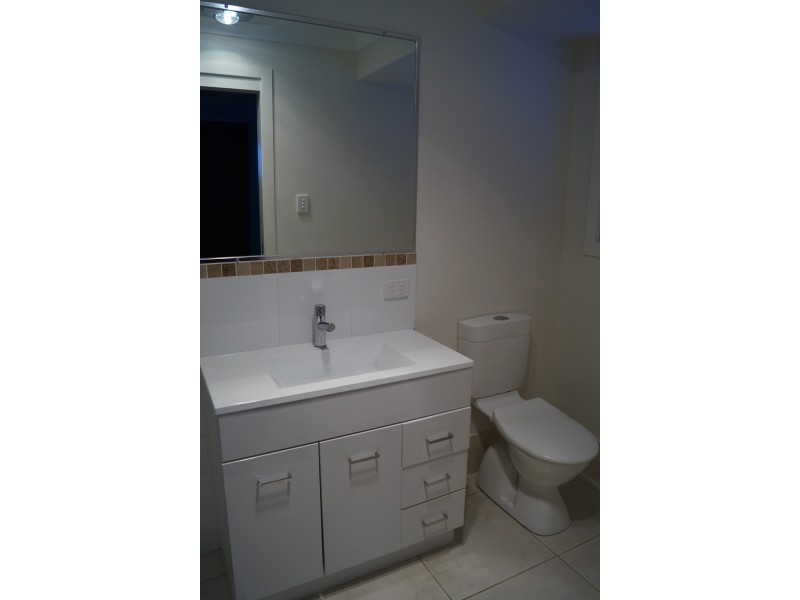 13A Scenic Drive, Emerald QLD 4720