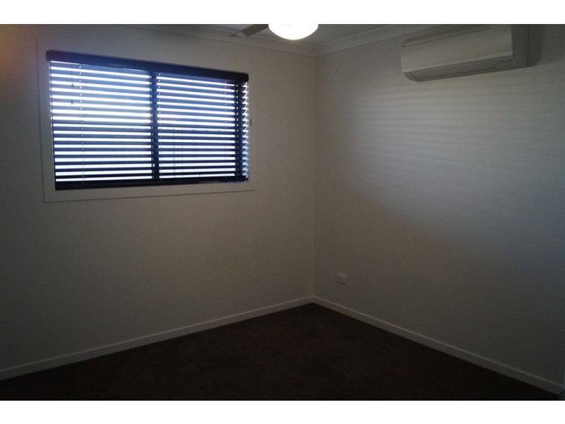 13A Scenic Drive, Emerald QLD 4720