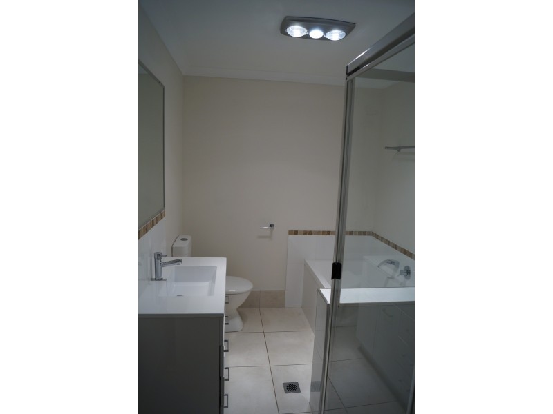 13A Scenic Drive, Emerald QLD 4720