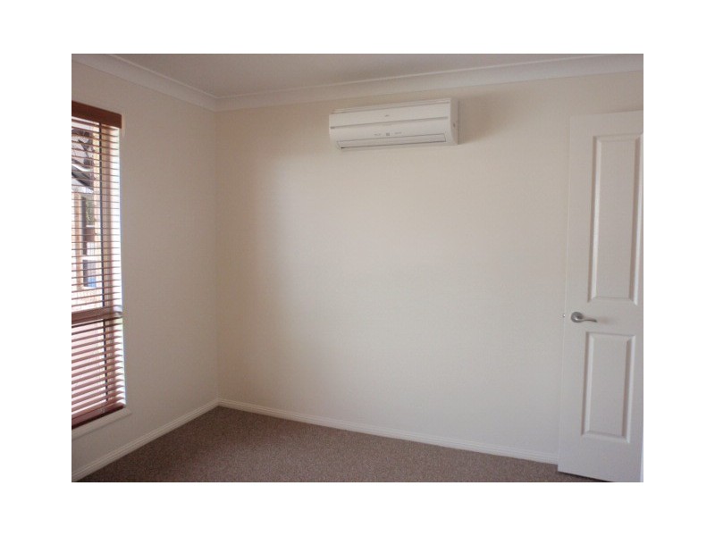 9 Kurrajong Close, Emerald QLD 4720