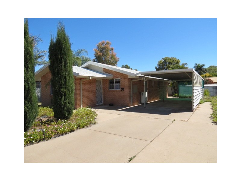 21 Eubar Place, Emerald QLD 4720