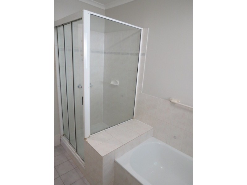 21 Eubar Place, Emerald QLD 4720