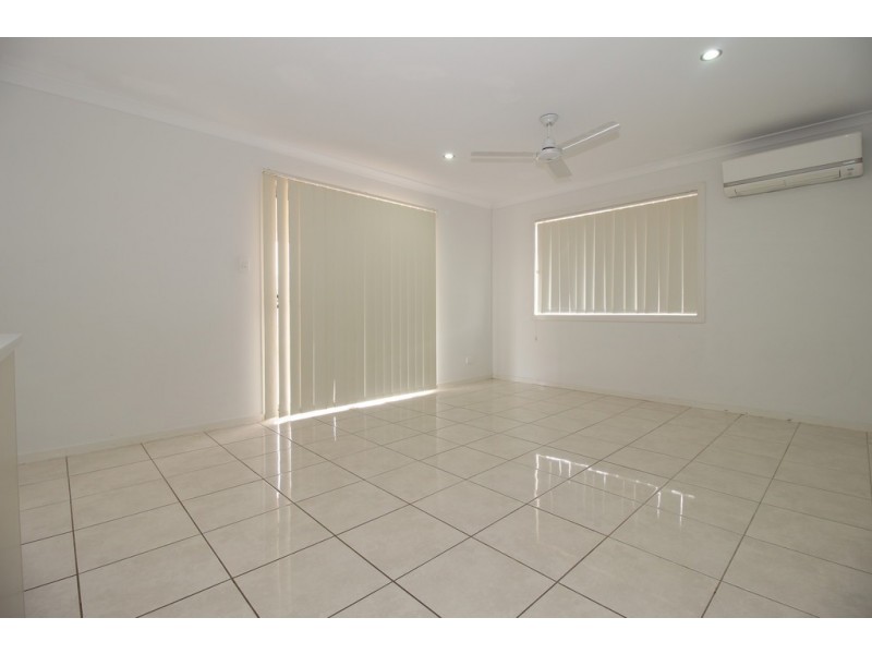 22 Amber Street, Emerald QLD 4720