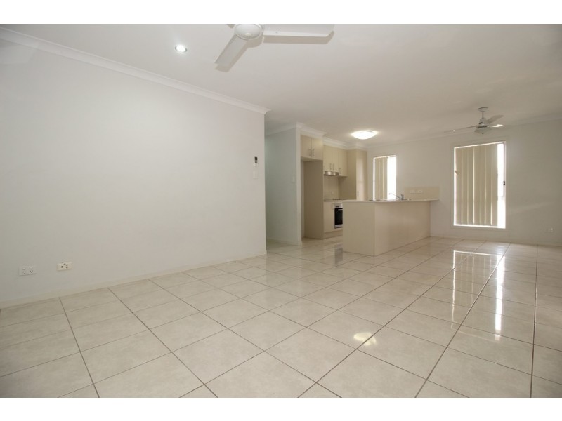 22 Amber Street, Emerald QLD 4720
