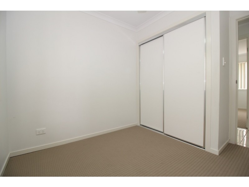 22 Amber Street, Emerald QLD 4720