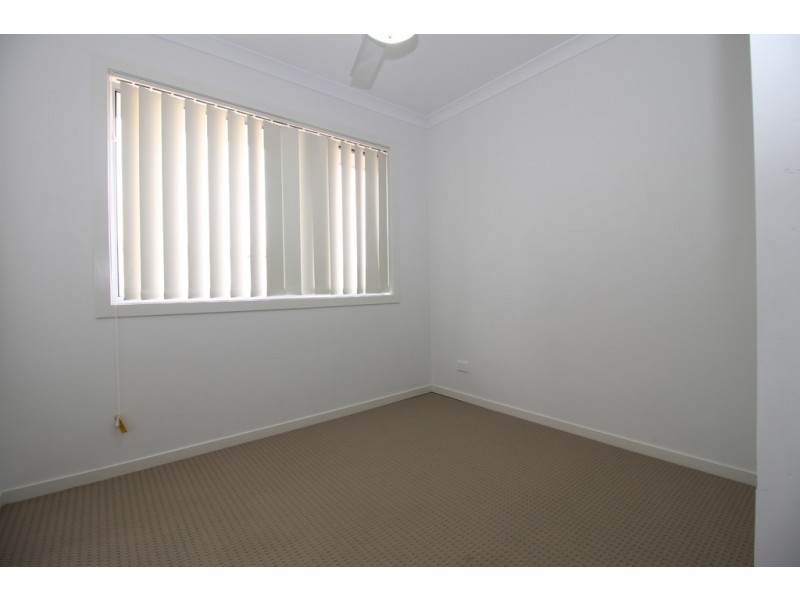 22 Amber Street, Emerald QLD 4720