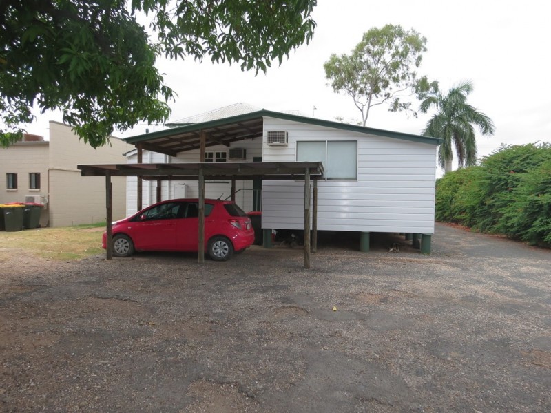 27 Ruby Street, Emerald QLD 4720