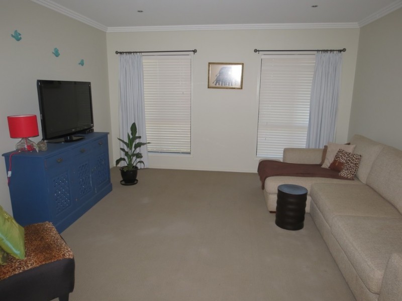 31 Wright Street, Emerald QLD 4720
