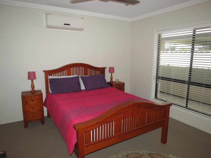 31 Wright Street, Emerald QLD 4720