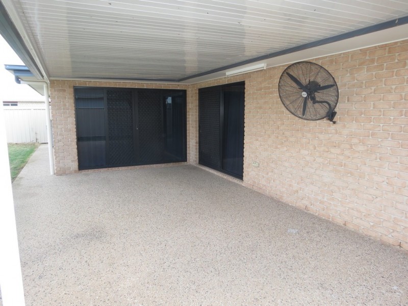 31 Wright Street, Emerald QLD 4720
