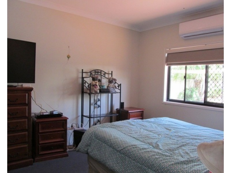21 Kidd Street, Emerald QLD 4720