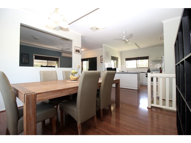 11 Park Avenue, Emerald QLD 4720