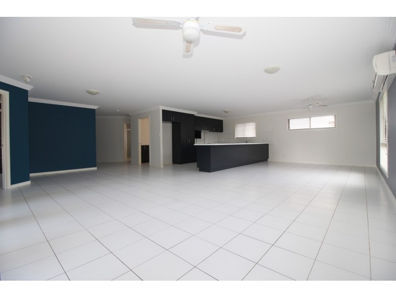 63 Newman Drive, Emerald QLD 4720